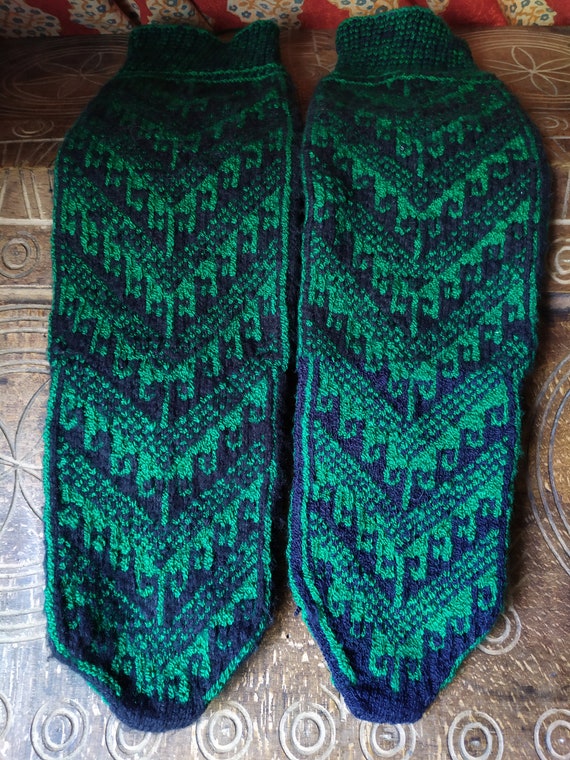 Vintage Unisex High Socks/Hand Knit Socks/Green P… - image 1