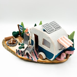 キャンプ風景のかぎ針編みパターン（英語のみ） - PDF