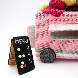 Ice cream truck crochet pattern image 6