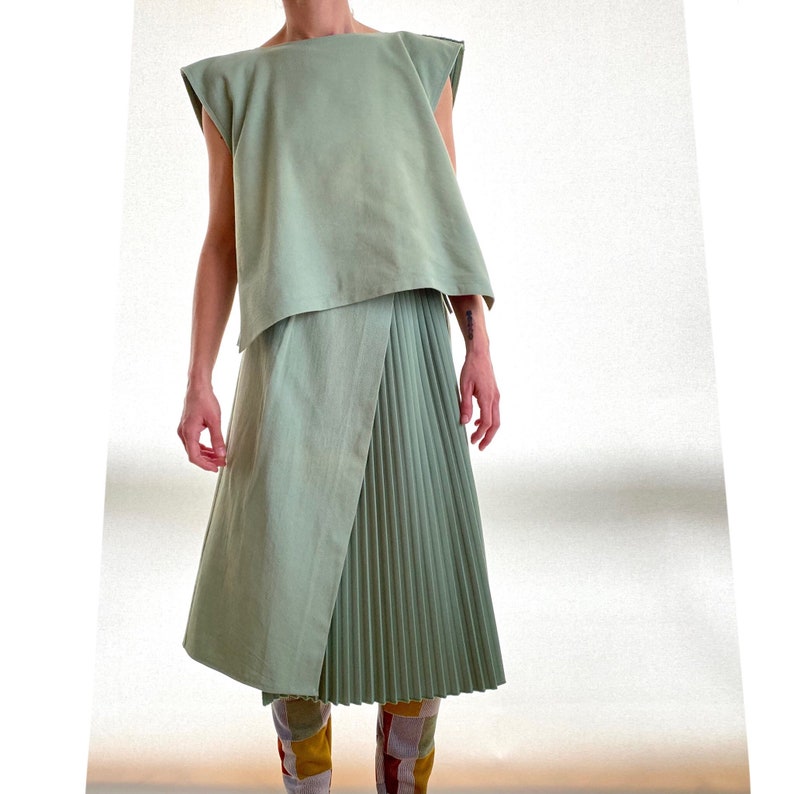 sage green pleated top image 6