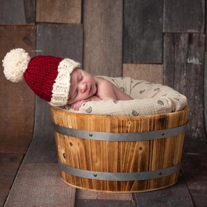 Baby Hat, Photo Prop, Winter Hat, Christmas Hat, Knit Hat, Santa hat