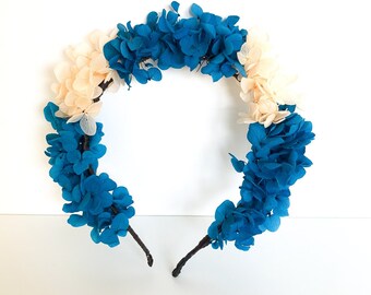 Diadema Blue flower, diadema invitadas, diadema novias, diadema comuniones, bautizos, tocado invitada, bodas, diadema flores preservadas