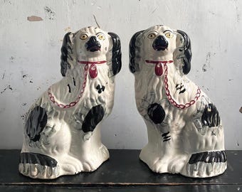 Antique Staffordshire Spaniels, Victorian Wally Dogs, English Mantelpiece Dog Pair Decor