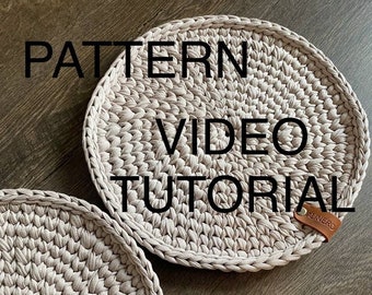 crochet placemat pattern + video tutorial, table setting crochet, crochet coaster