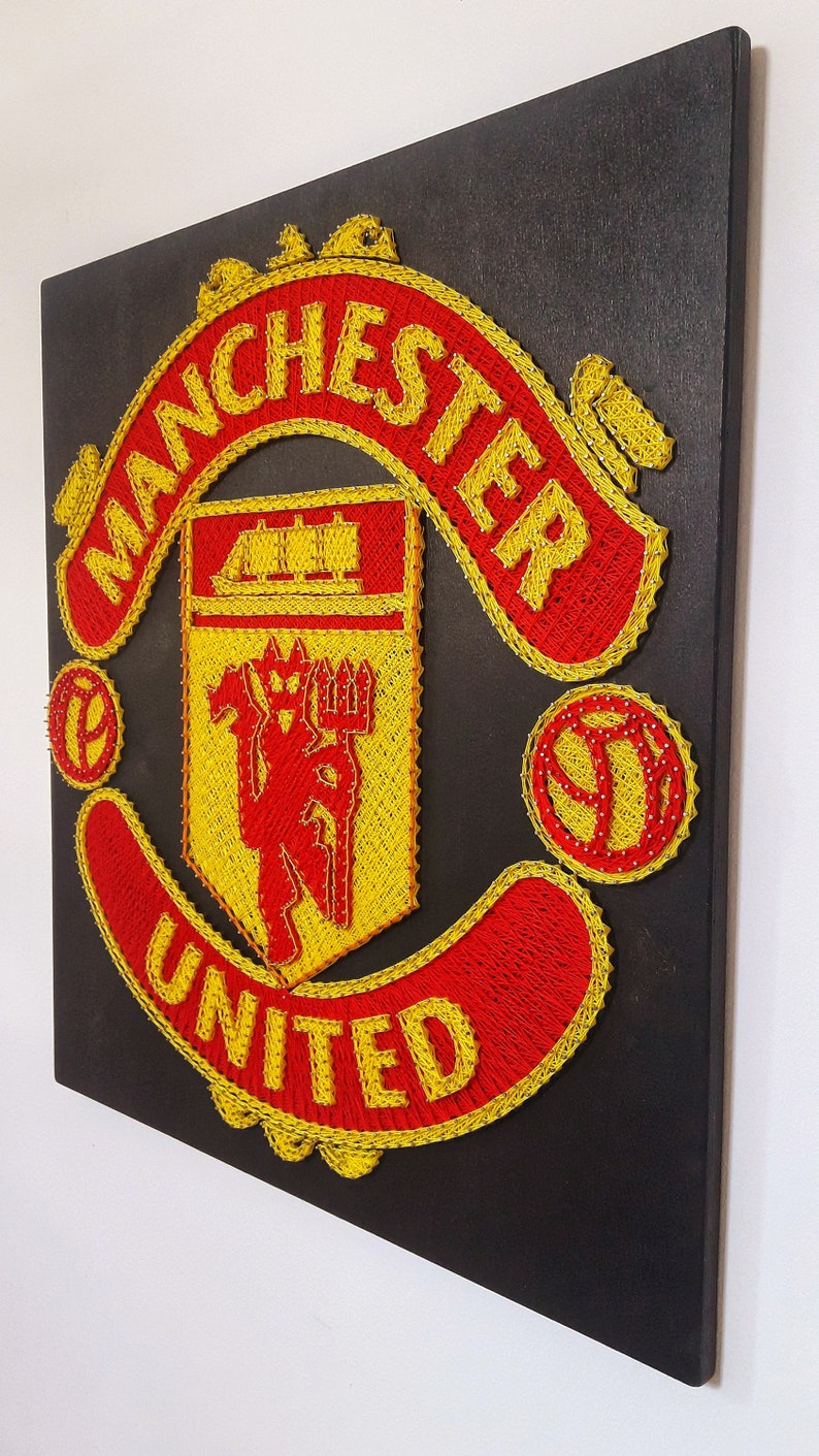 Coat Of Arms 3d Football Club Manchester United 63x58 Cm 3d Etsy