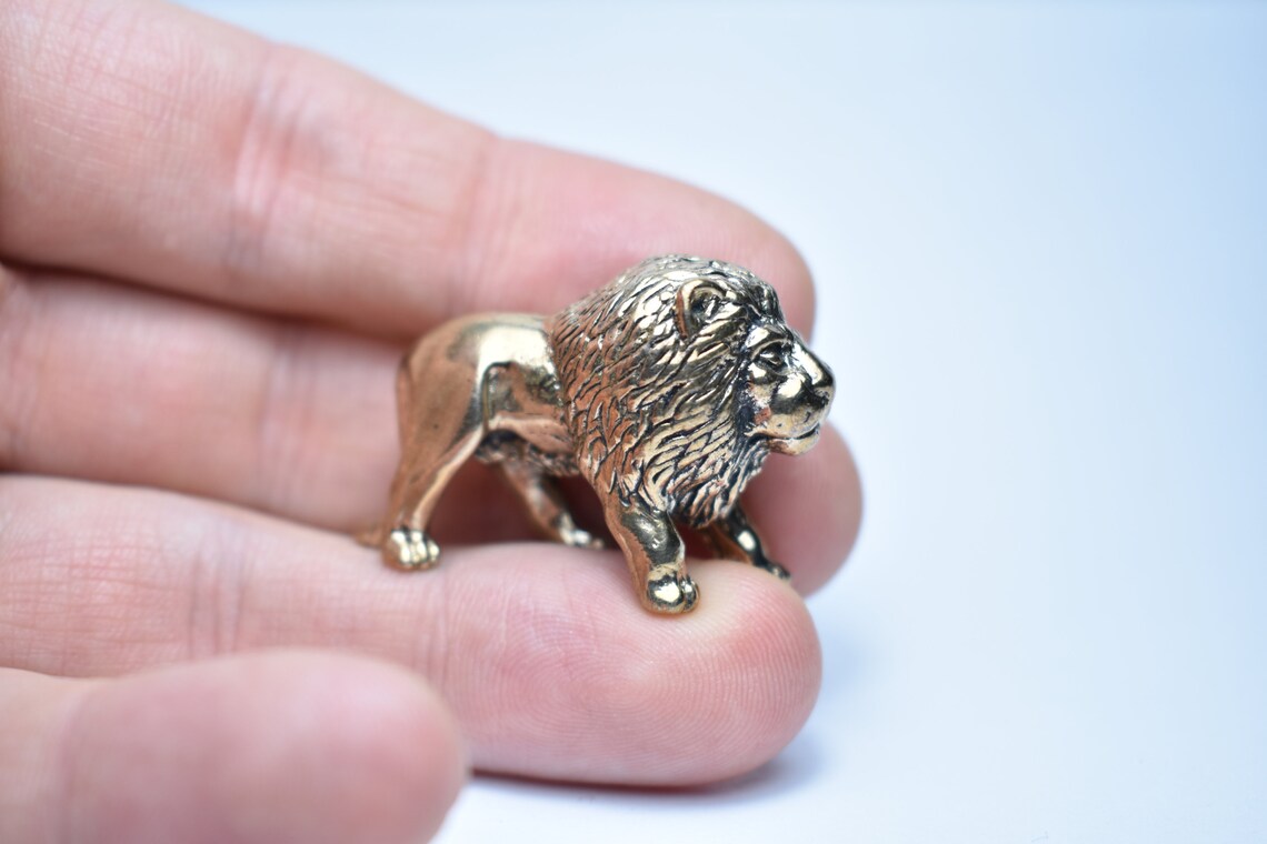 Bronze Miniature Lion Bronze Figurine Lion Collectible Figurine Netsuke