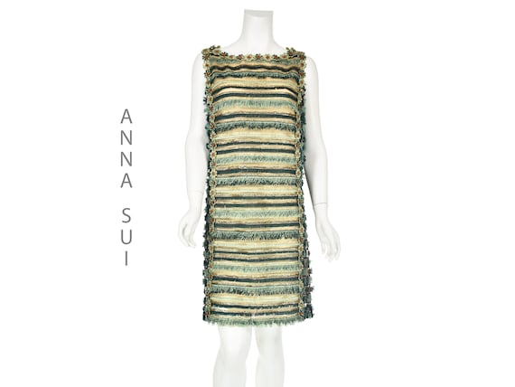 anna sui green dress Living Heirloom Ring in Gold with Diamonds main image 1