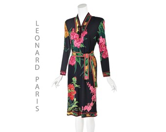 LEONARD PARIS 1980s Black Knit Shift Dress w/Asian Floral Print & Tie Belt, SZ L