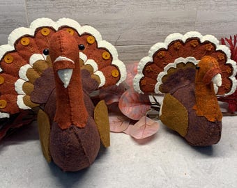 Embroidered Felt Turkeys - 1 Lg & 1 Sm