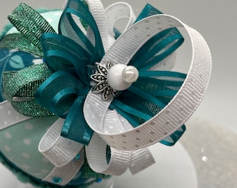 Handgemaakt Kimekomi-ornament: blauwgroen lintdecor, Moederdagcadeau