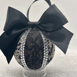 Large Bowtie, Stone Stitched, - Black/Silver, RD main image 0