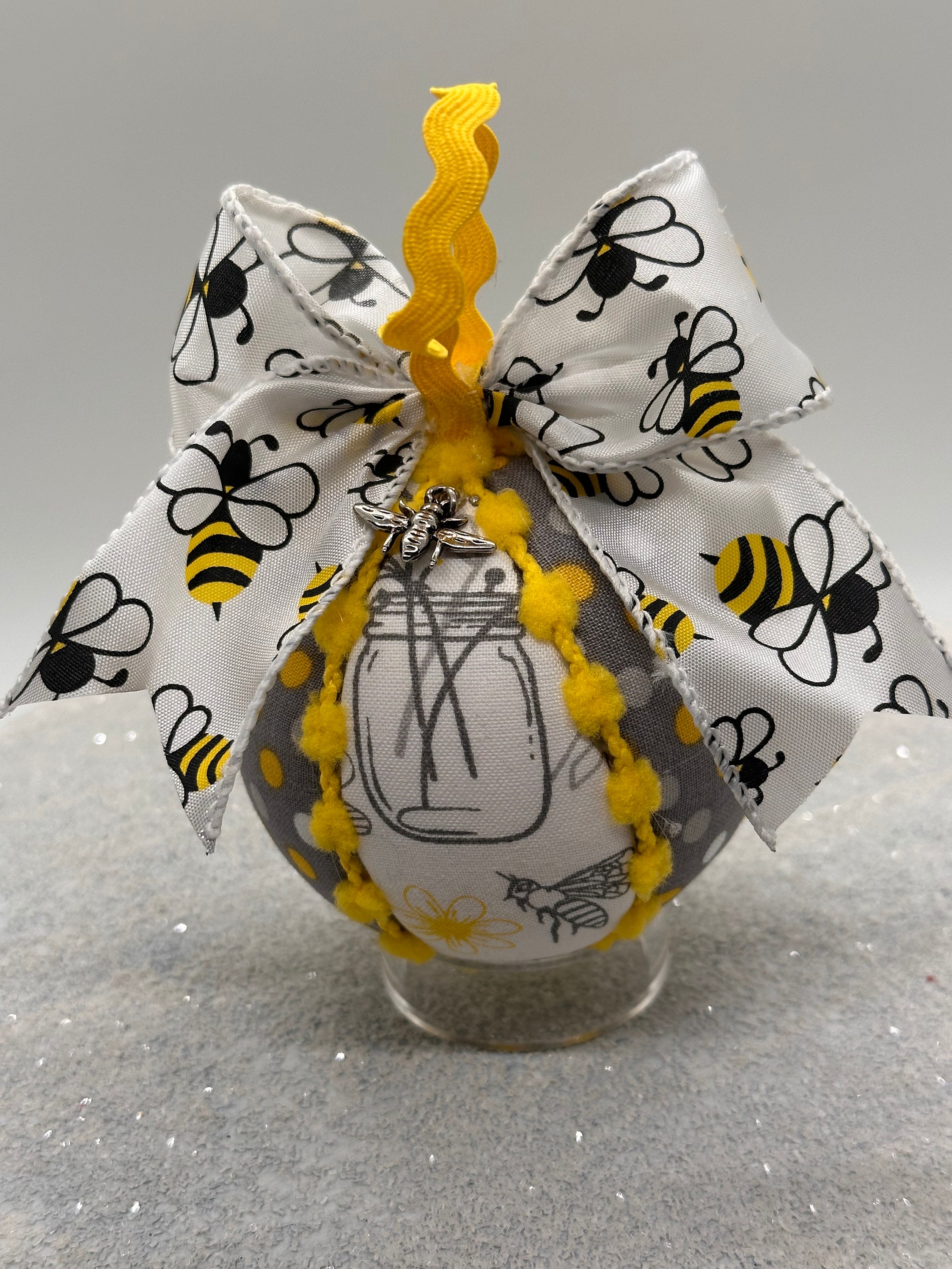 Bee gift for queen bee decoration with bees decor with bees decoration queen bee