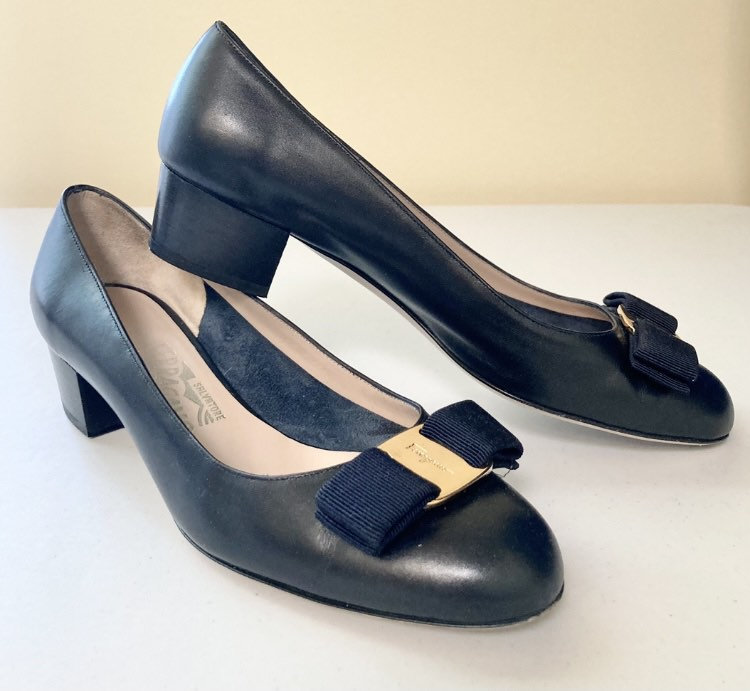 パンプス VARA BOW PUMPS Vara pump - Women | Ferragamo