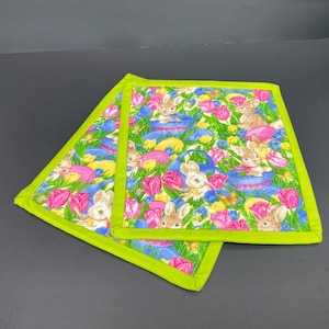 Bunny Rabbit Potholders Set of 2 Easter Square Hot Pad Trivet Quilted Hand Sewn