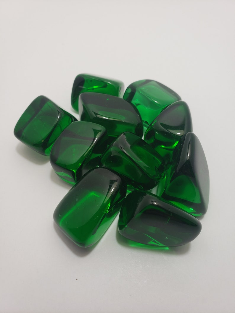 Green Obsidian helps to overcome feelings of stagnation. Acts as a shield, psychic stone with many metaphysical properties. Mayan stone. image 4