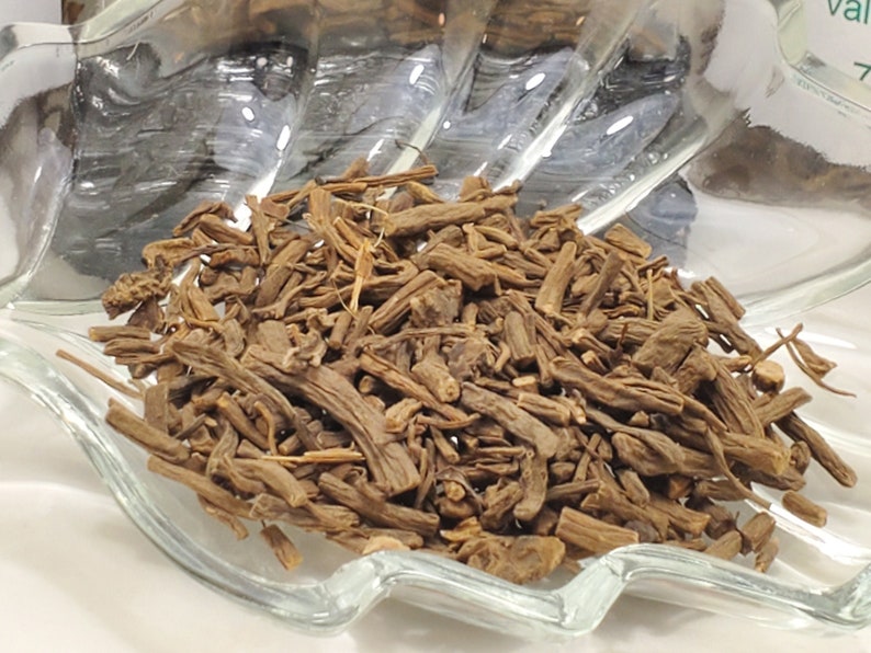 Valerian Root is a perennial flowering plant native to Europe and Asia,Metaphysical shop,Wicca shop,Conjure shop,Wicca shop,spiritual 