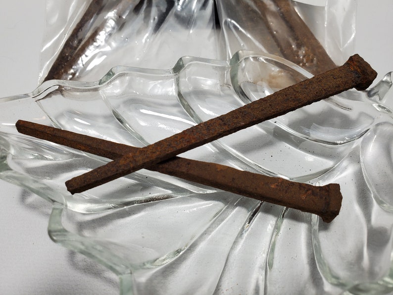 Old Iron Nails/Coffin Nails SetThese are old rusted iron Etsy