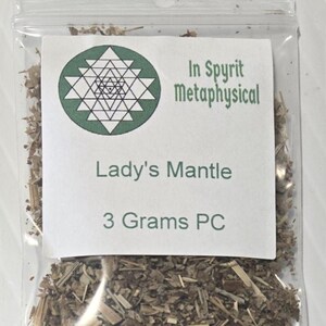 A single clear 3g sample bag of dried Lady's Mantle herb with an In Spyrit Metaphysical label, showcasing the cut and sifted botanical texture against a clean white background. InSpyritMetaphysical.