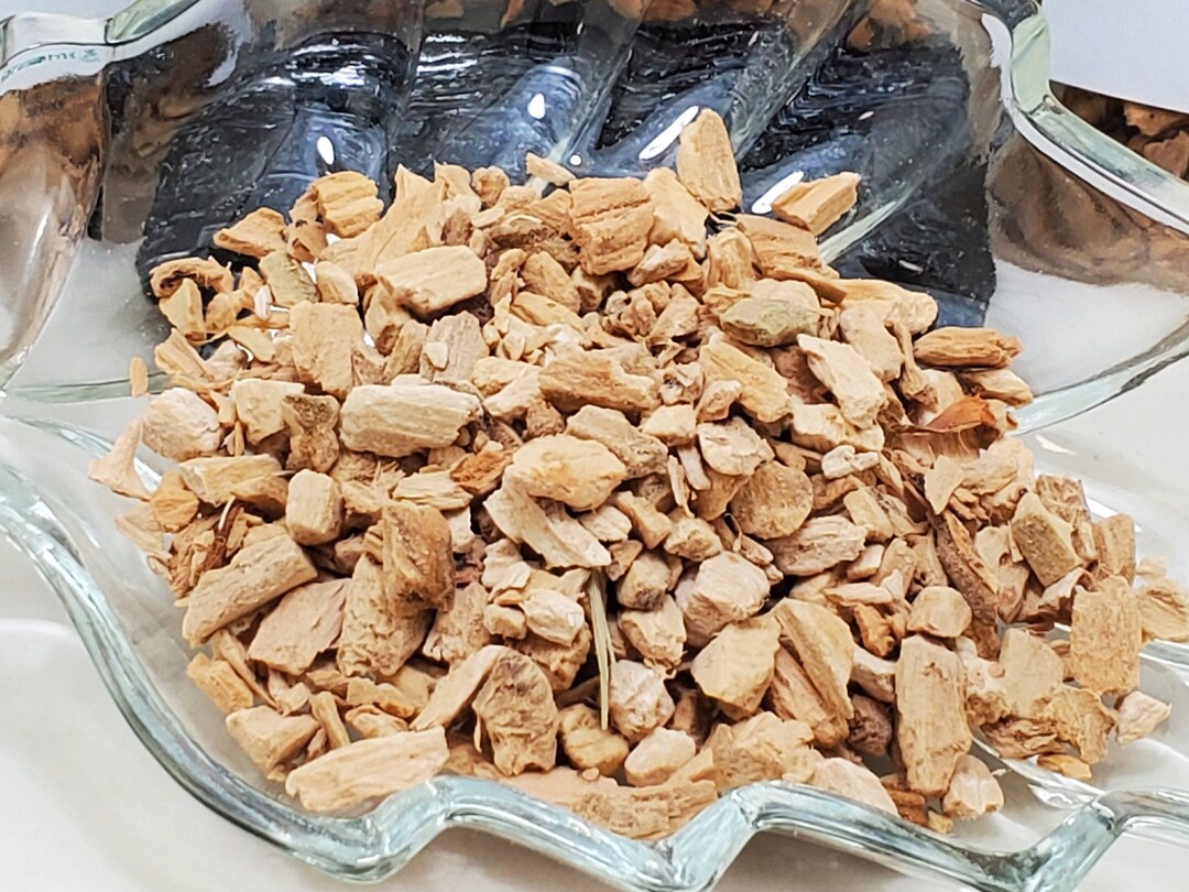 Calamus Root is a Semi-evergreen, Perennial, Hairless Herb Found in ...