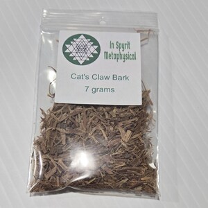InSpyrit Herbs Cat's Claw Bark 7 gram practitioner bag. Shredded orange-brown ritual herb for spiritual protection and grounding by InSpyritMetaphysical.