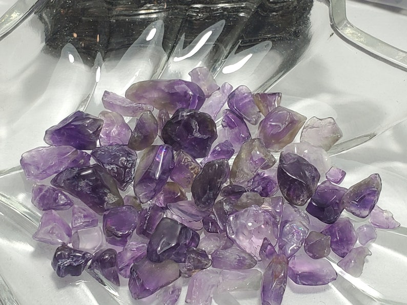 Amethyst Chips, Its inherent high frequency purifies the aura of any negative energy or attachments, New Age shop,Metaphysical shop,Wiccan, 