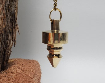 Brass Pendulum,It can be used for healing,reiki,scrying and many other ritual or divination styles.New Age shop,Metaphysical shop,Hypnotist