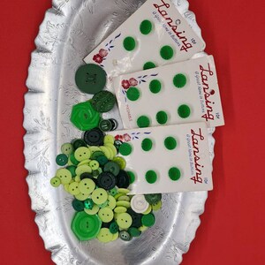Over 100 buttons destash. Spring green assortment. Various sizes, ages, and hues. Junk journal. Sewing. Craft.