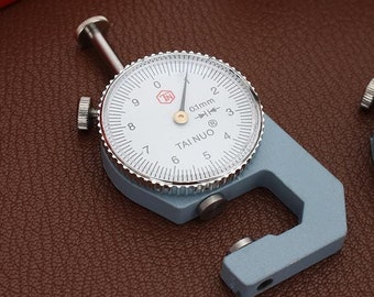 Leather thickness gauge. Measurement of thickness from 0 to 10mm. Handmade DIY leather. Handheld flat head thickness gauge.