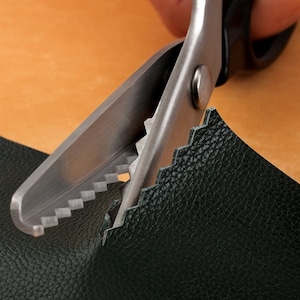 Serrated scissors,wavy serrated scissors,Lace Serrated Scissors,Leather Tool,cut leather tool