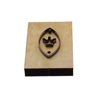 Crown earrings Leather Cutting Die,Leaf Shape Leather Punch Die Cut Mold,Leather Crafts Kraft Tool,Leather Punch Cutting Die