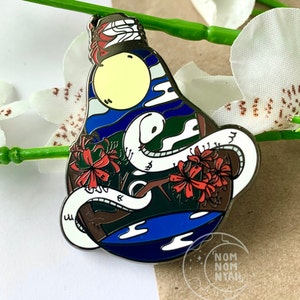 Rode spinlelie slang harde emaille pins | Nature Lightbulb-serie