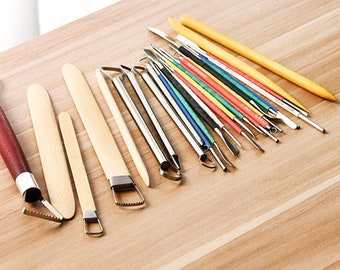 Set of 26 Pottery Tools Kit. Tool Set for Working with Pottery, Ceramics, and Clay. Beginner Professional Pottery Set Painting Tools