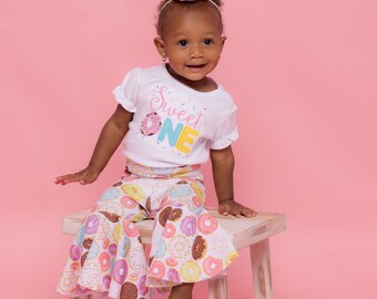 Donut 1st Birthday Outfit Girl, Sweet One Birthday Outfit, Donut Cake Smash Outfit, Birthday Girl Bell Bottom Set