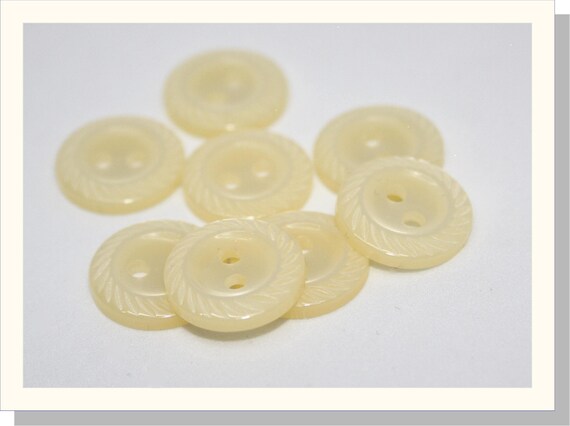 8 SHINY GREEN VINTAGE CASEIN PLASTIC RIDGED DECO Buttons NOS SEWING CRAFTS 14mm 