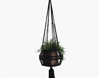 Macramé knotted cotton hanging basket, knotted rope plant hanger, wall hanging for plants and lanterns large, Ø 20 cm