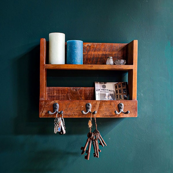 Vintage Coat rack in Old Wood, Key rack, Keyboard, Kitchen Shelf, Shelf with Hooks and Possibility to Hang on the Wall