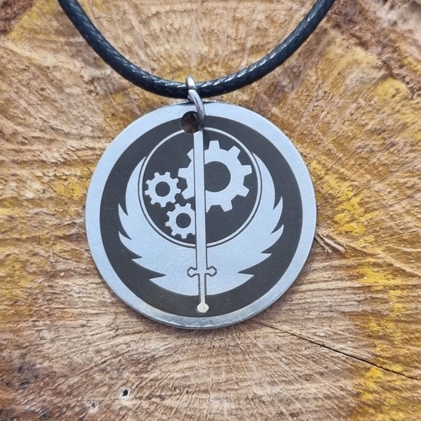 Fallout Brotherhood of Steel Necklace// Fallout Brotherhood of Steel Keychain
