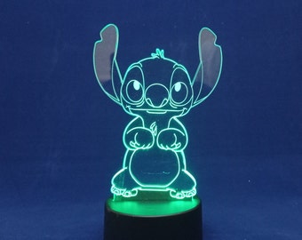 Stich - Night Light Led Anime Lampe RGB Télécommande 16 Clours Anime Cadeaux Cadeaux d’anniversaire Cadeaux de Noël Comic Decor