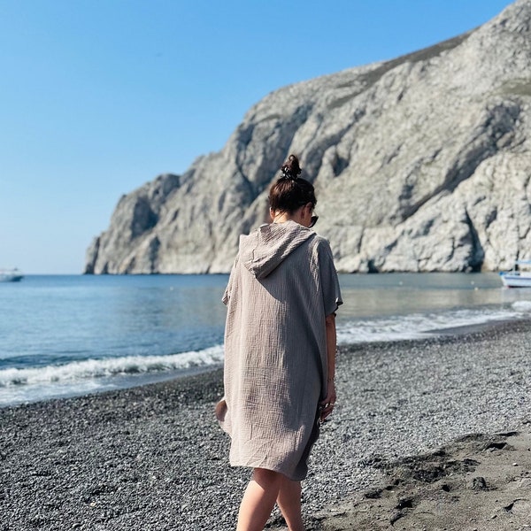 100% organic Oeko-Tex and Gots certificated muslin kids poncho, Adult summer, beach towel. Ein musselin baumwolle Poncho-Handtuch für adults