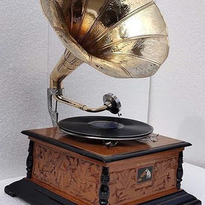 Home Decor - Collectible Vinyl Turntable Vintage Gramophone with Horn - Classic Phonograph Record Player with Engraved-Antique Music Player