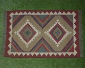 Traditional Jute rugs differ from the modern style of making hand woven rugs Wool Jute Indian Rugs 120x180 cm Bed Side Decorative 4x6-68