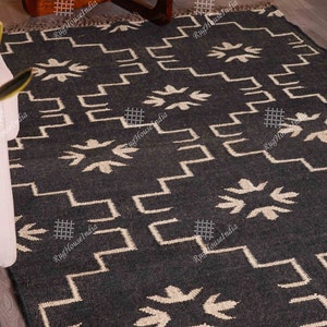 3x5 6x9 Ft Kilim Black & Off White Design Wool Jute Rug Handmade Dhurrie Rug Fringes Jute Rug Vintage Jute Bohemian Colorful Staircase