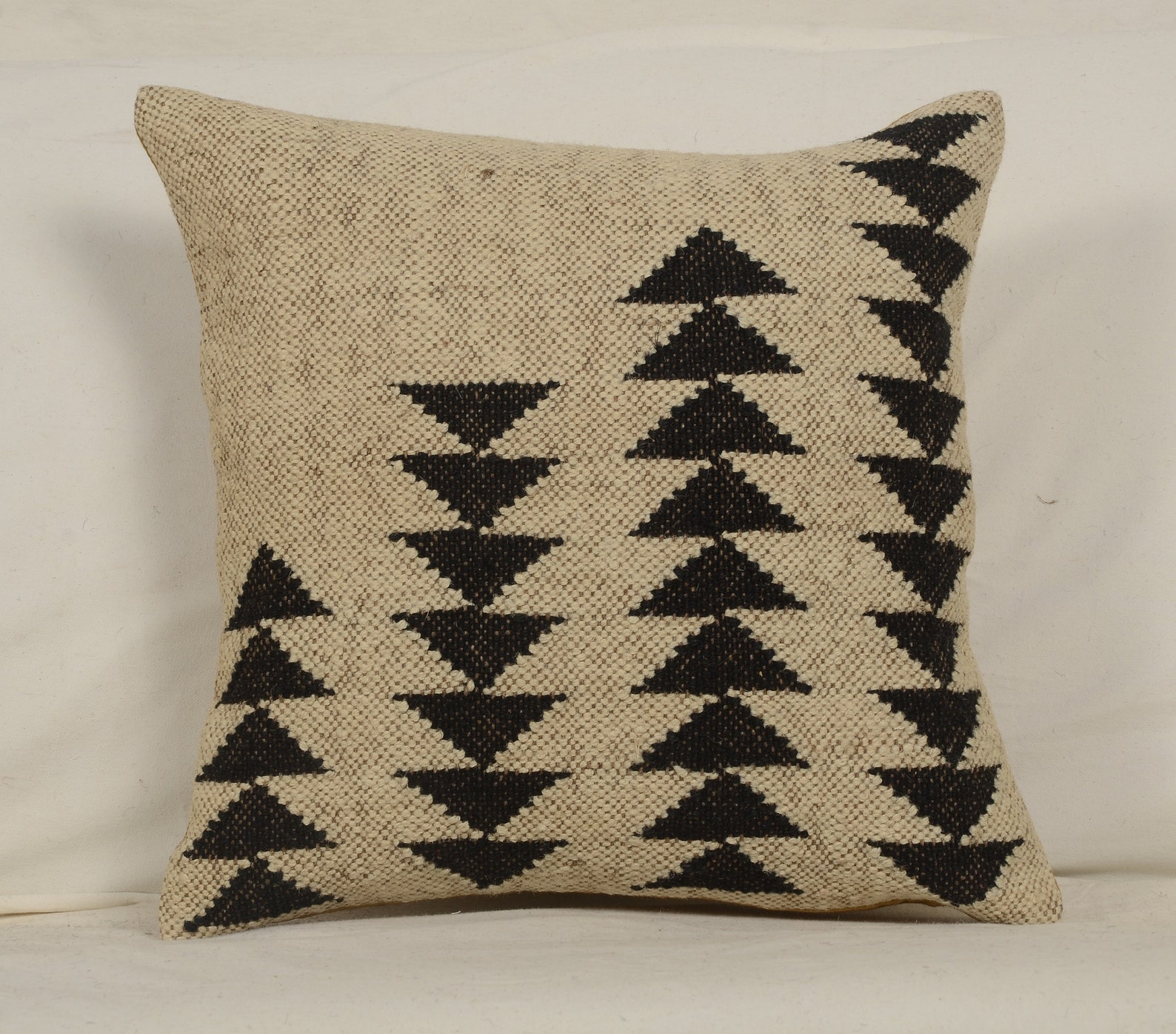 4 Set of Indian Hand Woven Chouhan Rugs Jute Cushion Cover Etsy