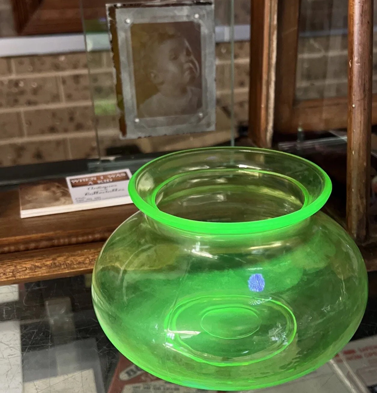 Uranium Glass Fish Bowl Etsy