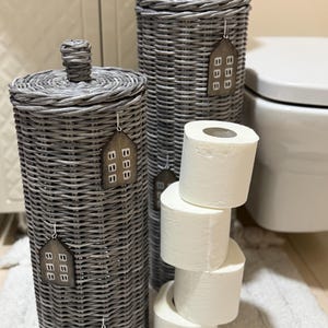 Lidded Wicker Toilet Paper Basket: Bathroom Storage image 18