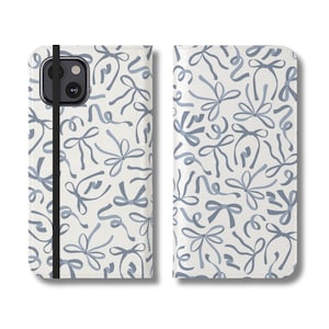 Funda para teléfono tipo billetera con tapa coqueta, diseño de lazo de cinta para iPhone, regalo femenino para ella, lazos azules de Balletcore, estilo preppy minimalista, regalos de cumpleaños para mamá