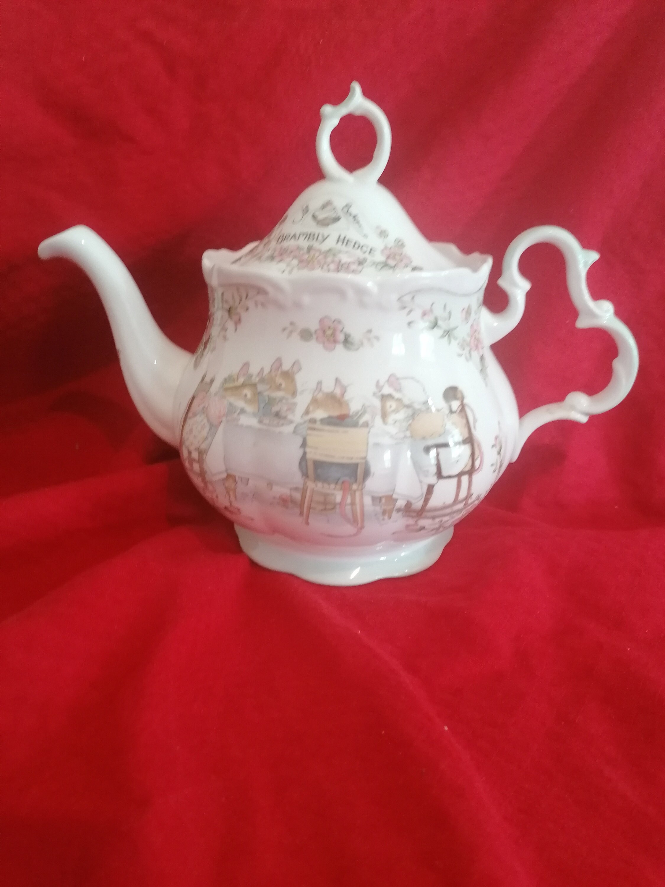 Brambly Hedge Teapot - Etsy