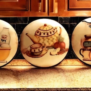 Country Kitchen Cabinet Knobs, Farmhouse Decor, Vintage-Inspired Drawer Handle, Customizable Knob Sets