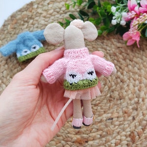 Pink cardigan for Maileg Mouse on Christmas, Sheep sweater for Little Sister Mice, Jumper for Big Brother Maileg Maus on Easter clothes image 2