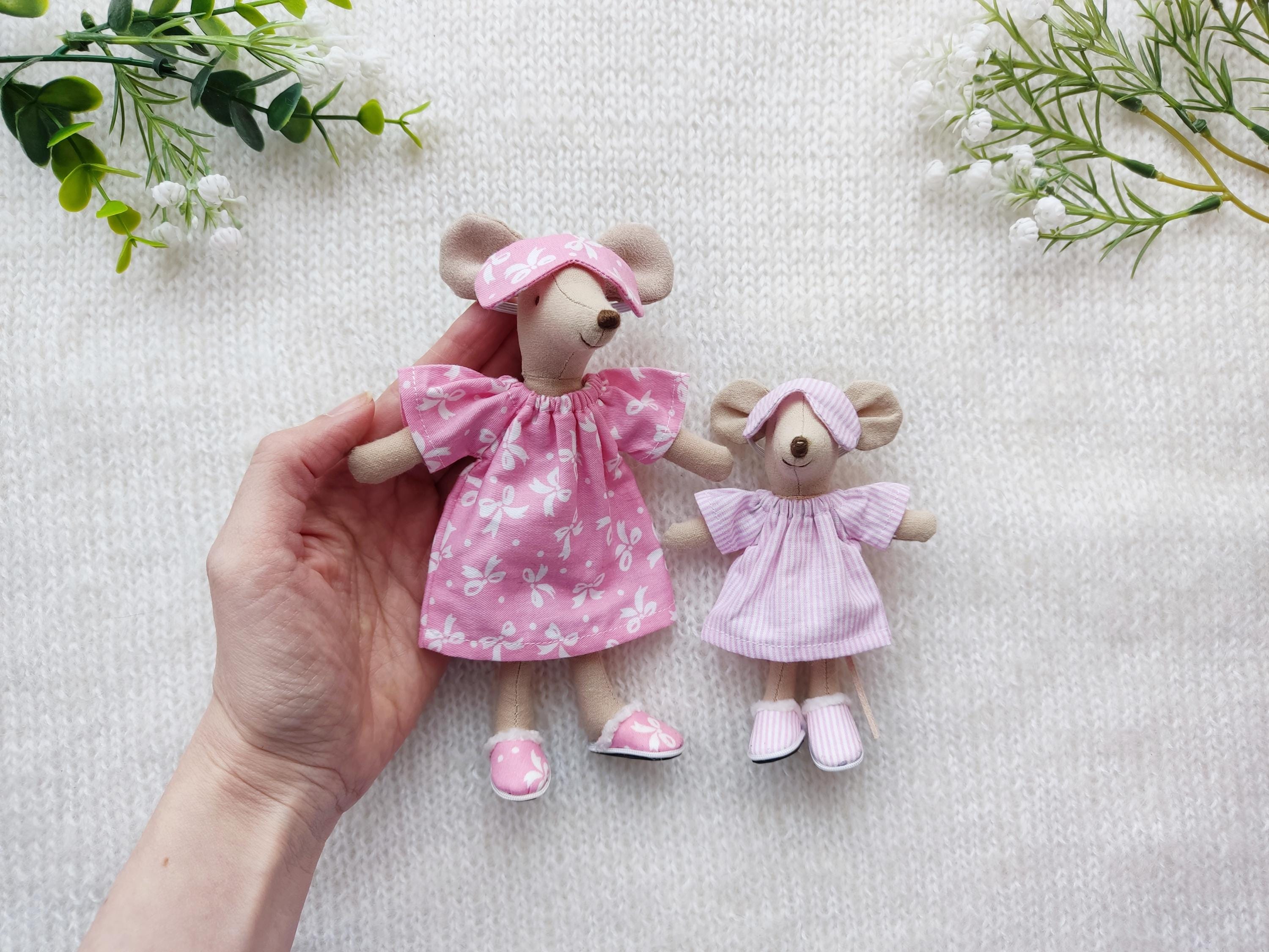 Camisón y pantuflas rosas para la hermana mayor y la pequeña Maileg / MUCHOS ESTAMPADOS / Camisón miniatura y visillo para dormir para mamá y la ratoncita abuela
